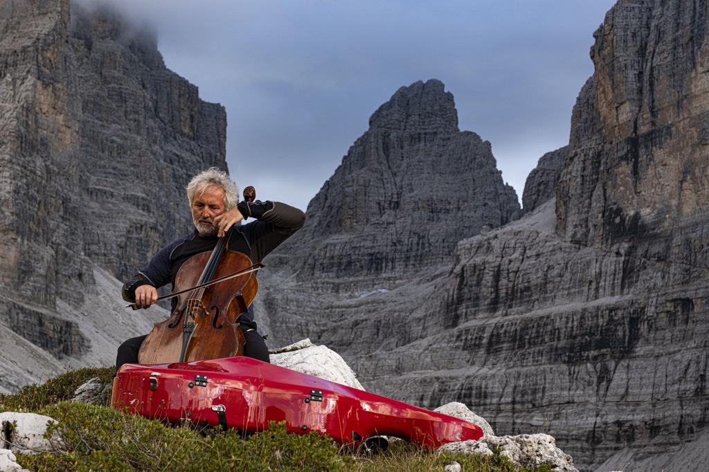 20.02 Brunello 9-2022-Suoni-delle-Dolomiti-foto-Mario-Brunello-copyright-PIERLUIGI-ORLER
